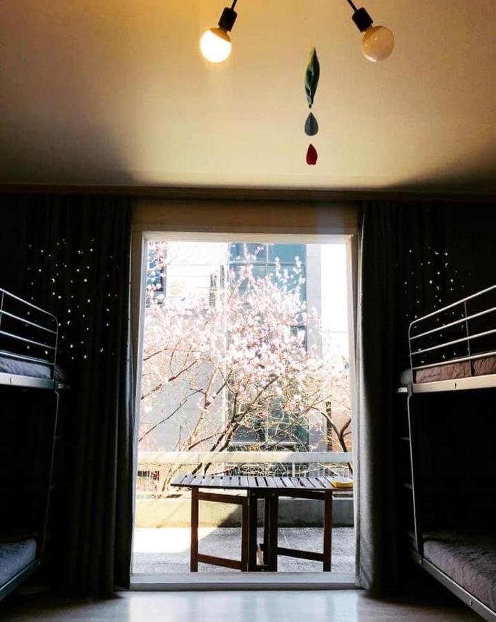 Naru Guesthouse Сеул Экстерьер фото
